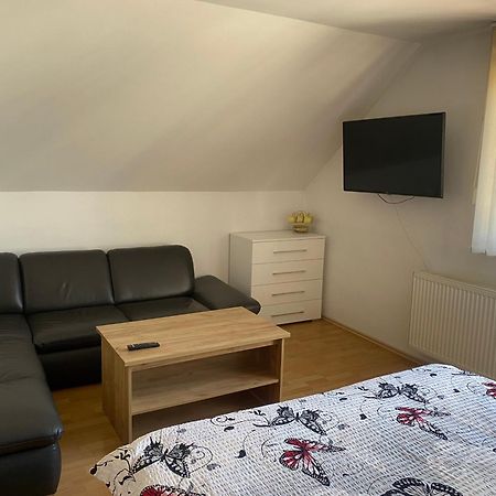 Penzion Rosnicka Liesek Trstená Exterior foto